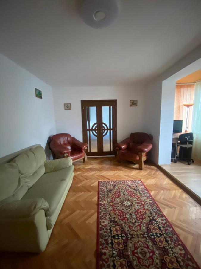 Maria'S Apartments Târgu-Mureş Esterno foto
